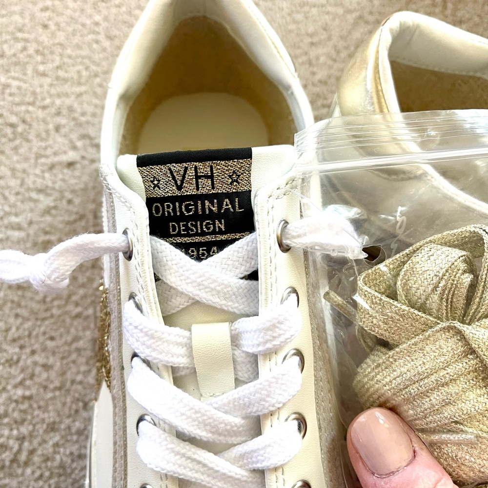 Vintage Havana White and Gold Star Sneakers - Picture 8 of 16